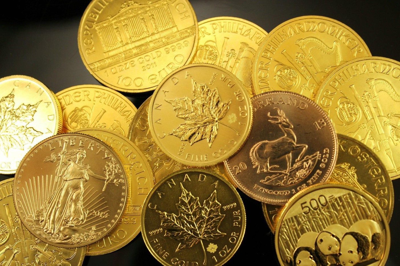 Buying Gold Bars vs. Coins: Advantages and Disadvantages